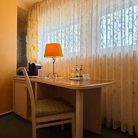 Beinker Hotel *